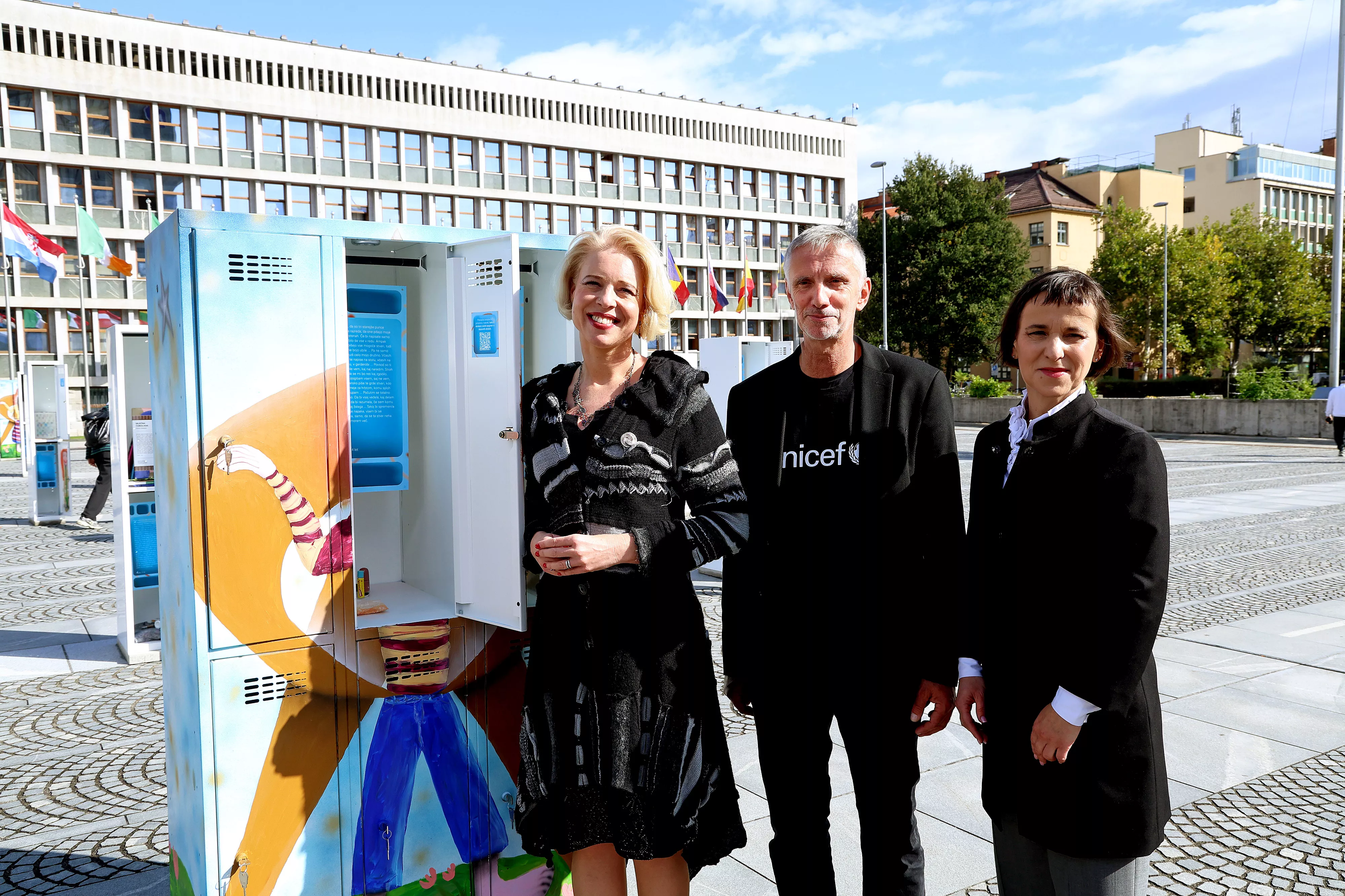 Urska Klakocar Zupancic, Tomaz Bergoc, Petra Stefanic Anderluh